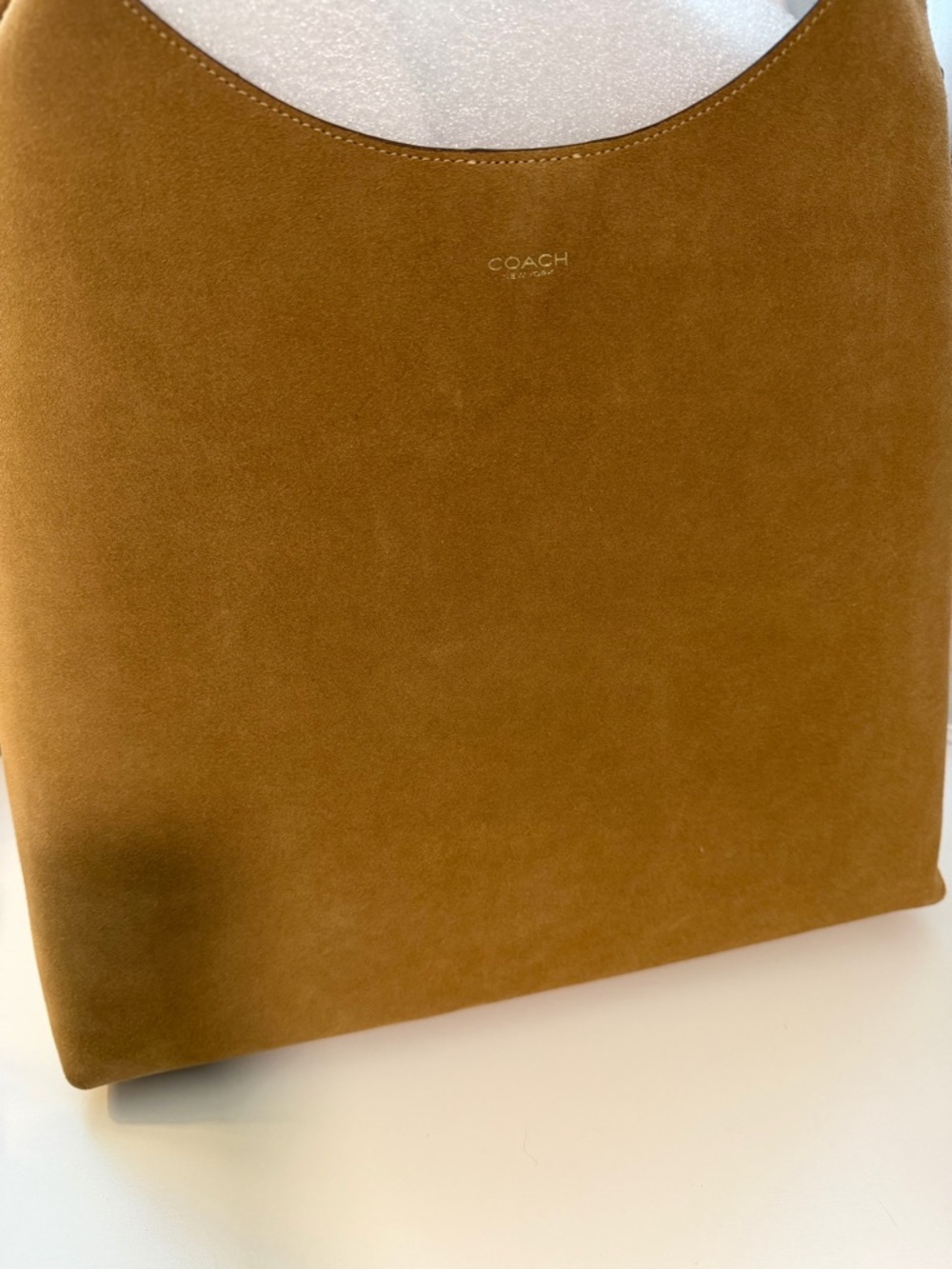 Coach Brooklyn 39 Tan Leather Slouch Shoulder Bag - Picture 3 of 10